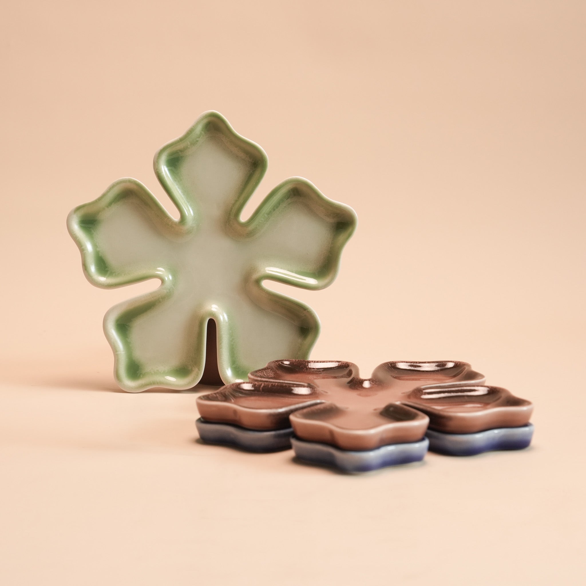 Bloom Serving Platter | Mist | Porcelain