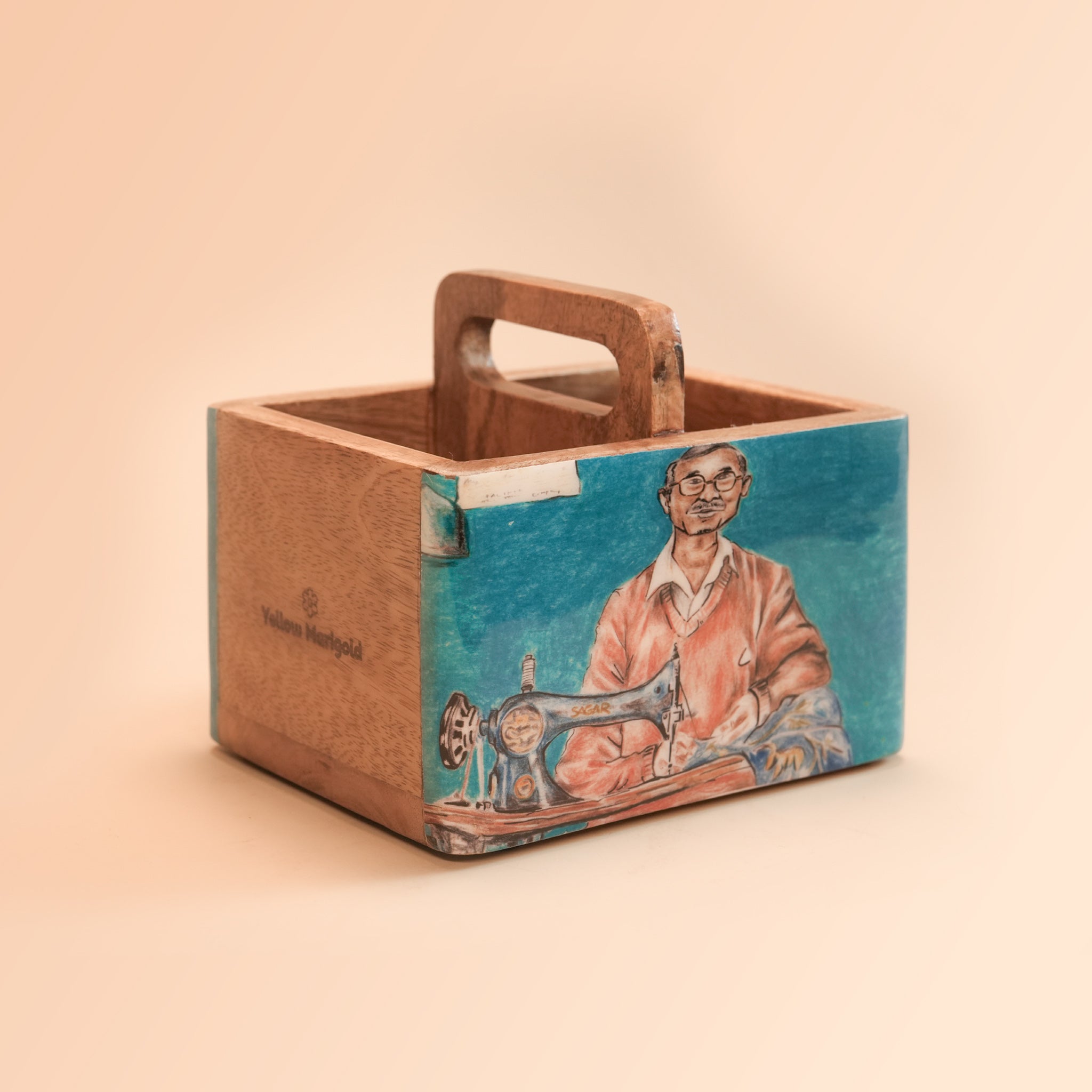 Caddy - Timeless Threads I Wood