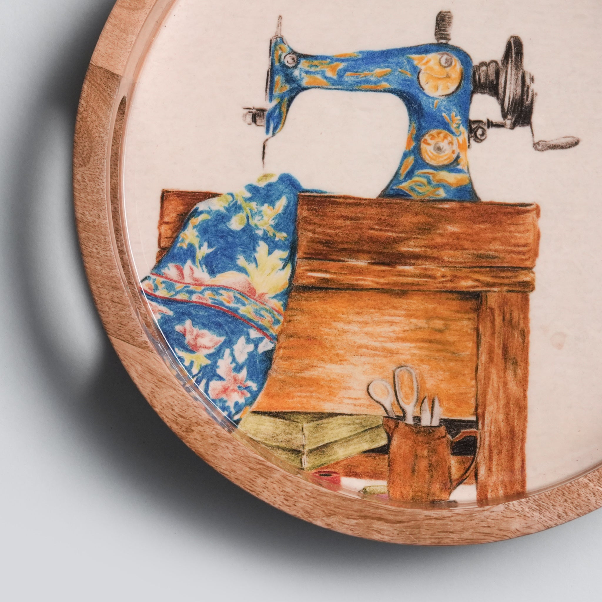 Round Tray - Timeless Threads I Wood